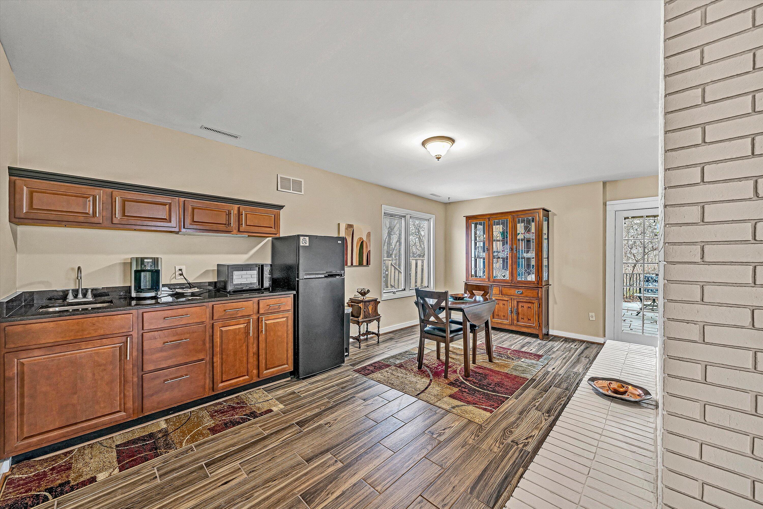 1609 Blair Road Southwest Roanoke, VA 24015 - Photo 29 of 39 28-VM-03826