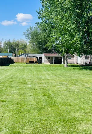$9,999 | 1006 West 10th Street, Connersville, IN 47331