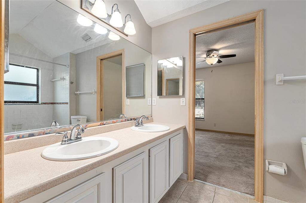 2023 Southwest 76 Terrace Gainesville, FL 32607 - Photo 25 of 95