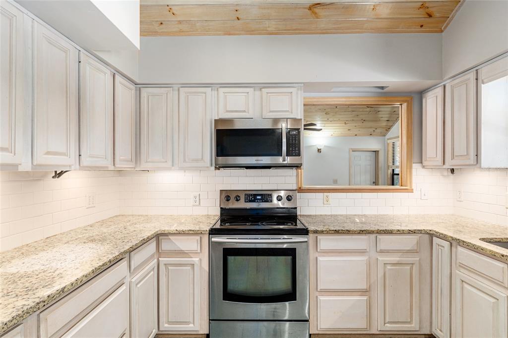 2023 Southwest 76 Terrace Gainesville, FL 32607 - Photo 40 of 95