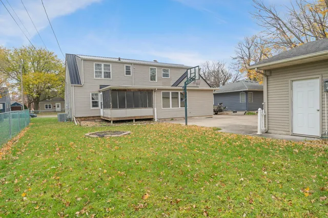 $284,999 | 339 South Street, Owatonna, MN 55060