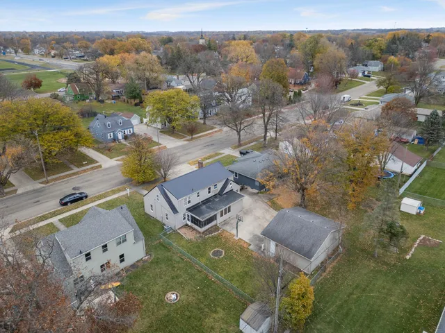 $284,999 | 339 South Street, Owatonna, MN 55060