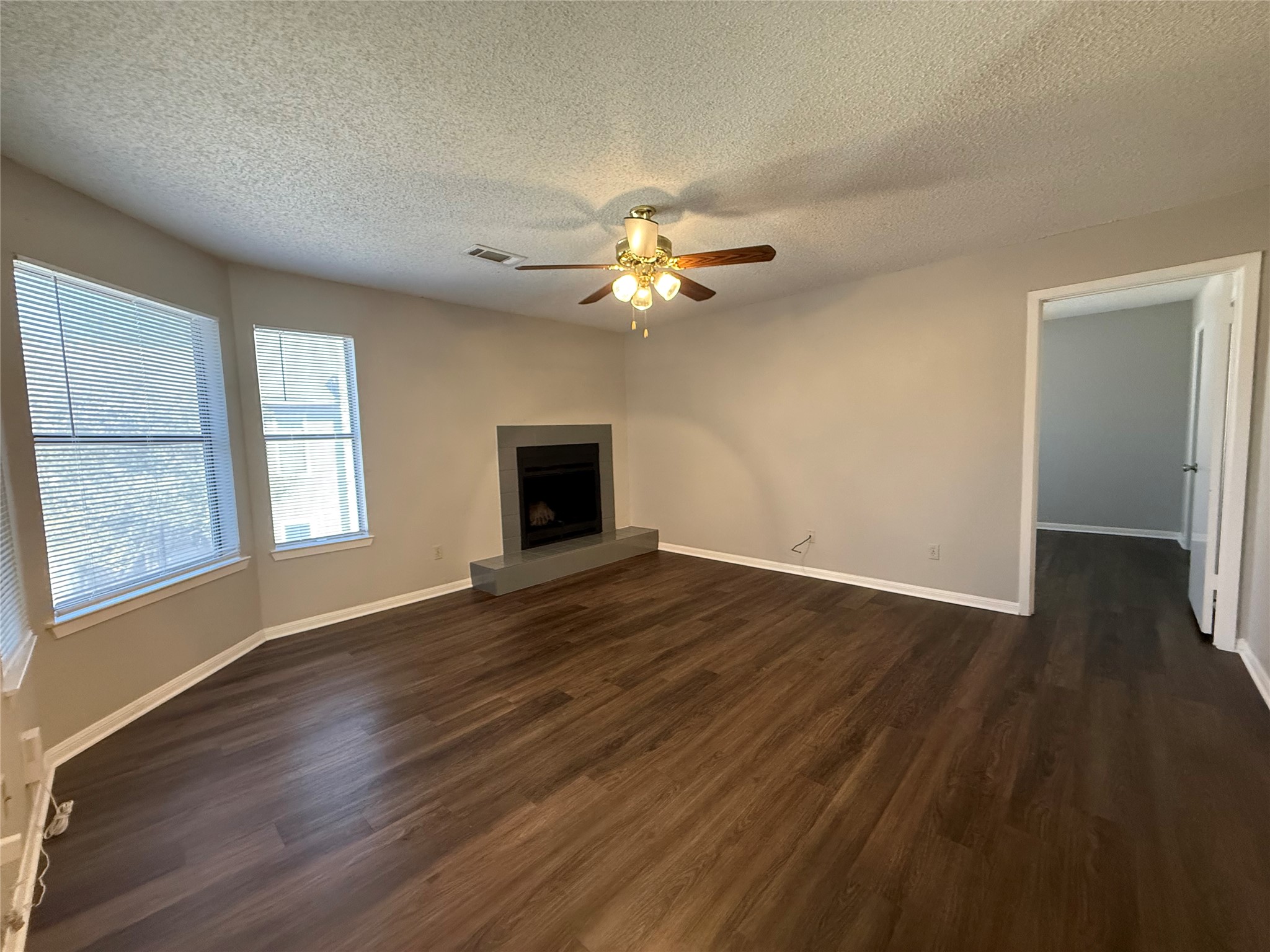 8913 Schick Road, Unit C Austin, TX 78729 - Photo 2 of 11 Gallery Image 2