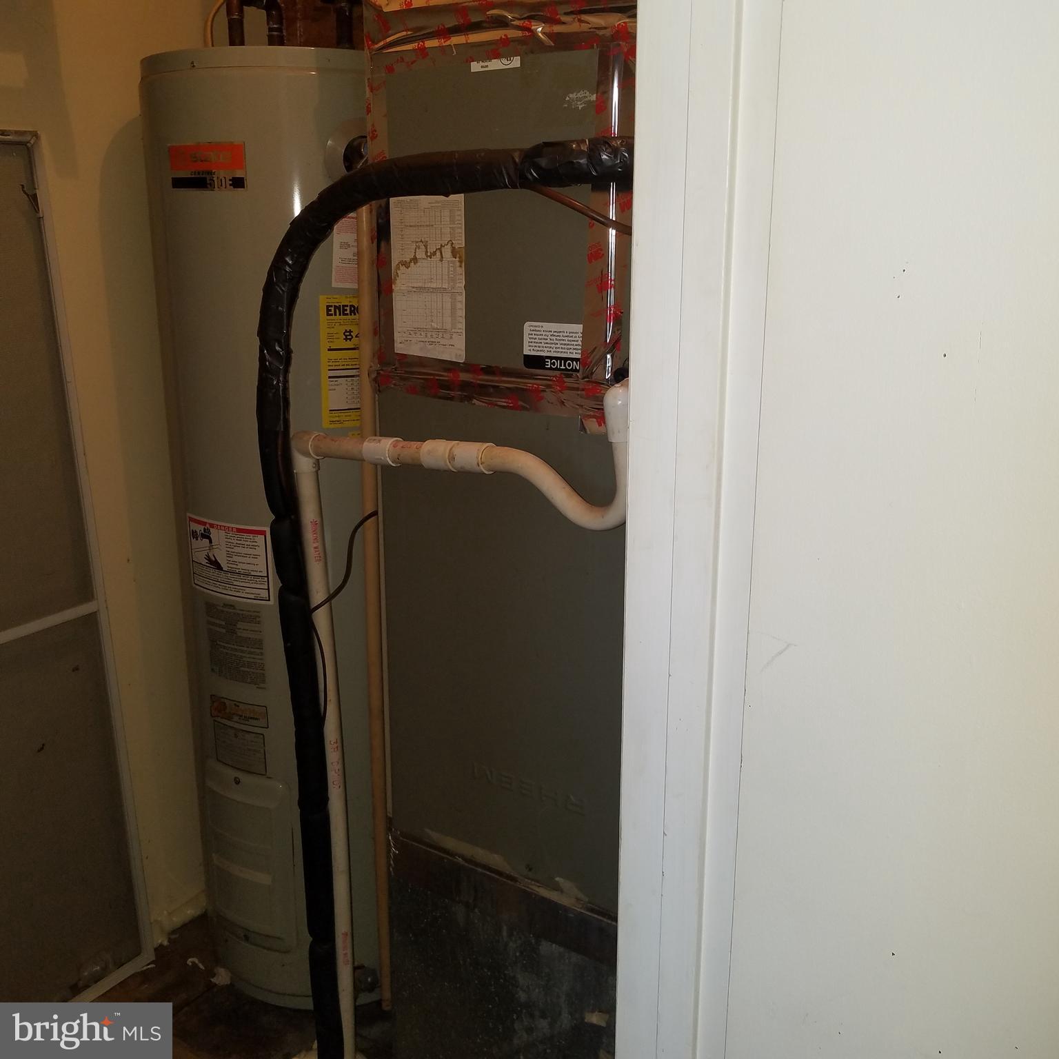 5460 Bethlehem Road Preston, MD 21655 - Photo 20 of 25 a close view of utility room