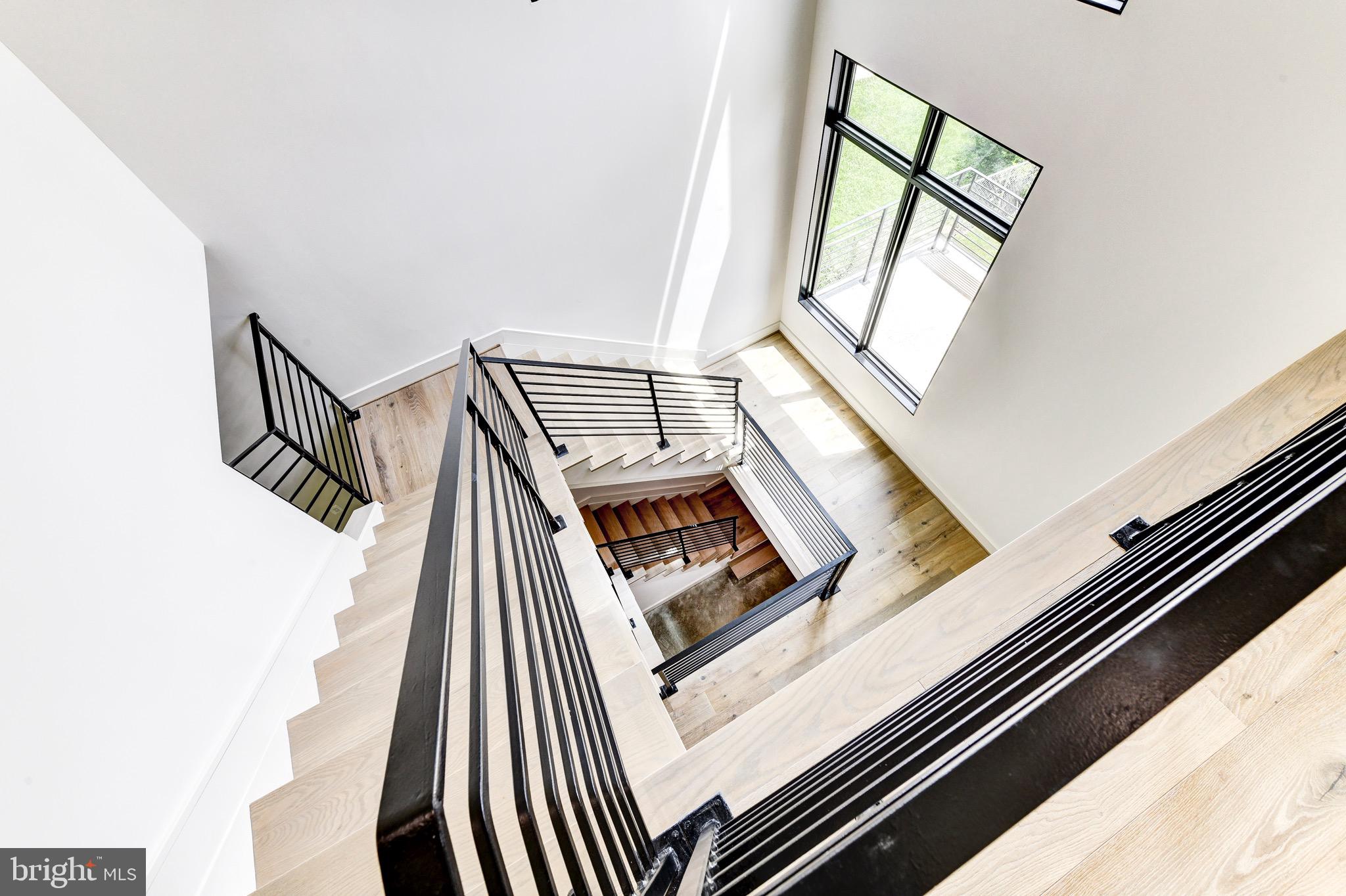 627 Potomac Avenue Silver Spring, MD 20910 - Photo 43 of 81 Gallery Image 43
