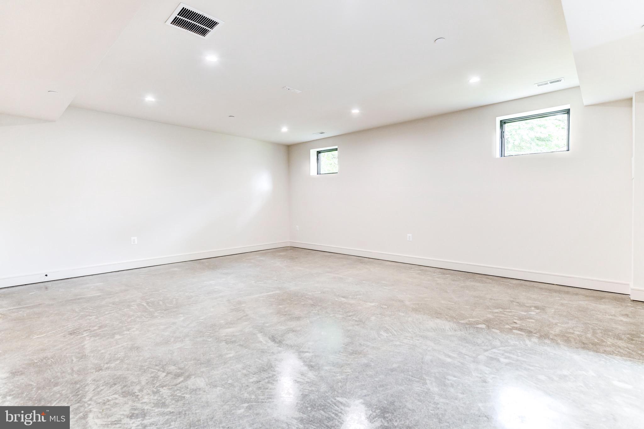 627 Potomac Avenue Silver Spring, MD 20910 - Photo 53 of 81 Gallery Image 53