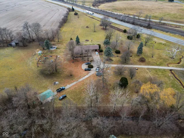 $1,800,000 | 8622 Pendleton Avenue, Pendleton, IN 46064