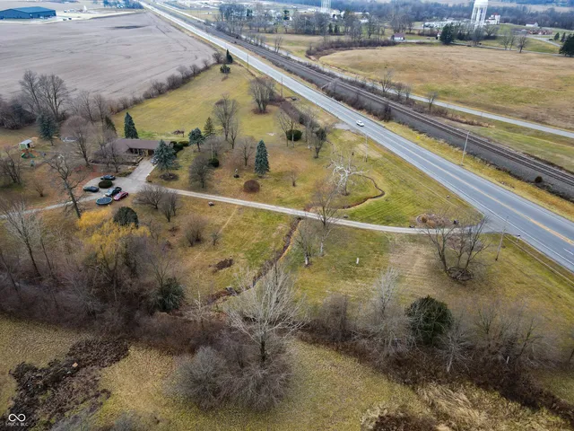 $1,800,000 | 8622 Pendleton Avenue, Pendleton, IN 46064