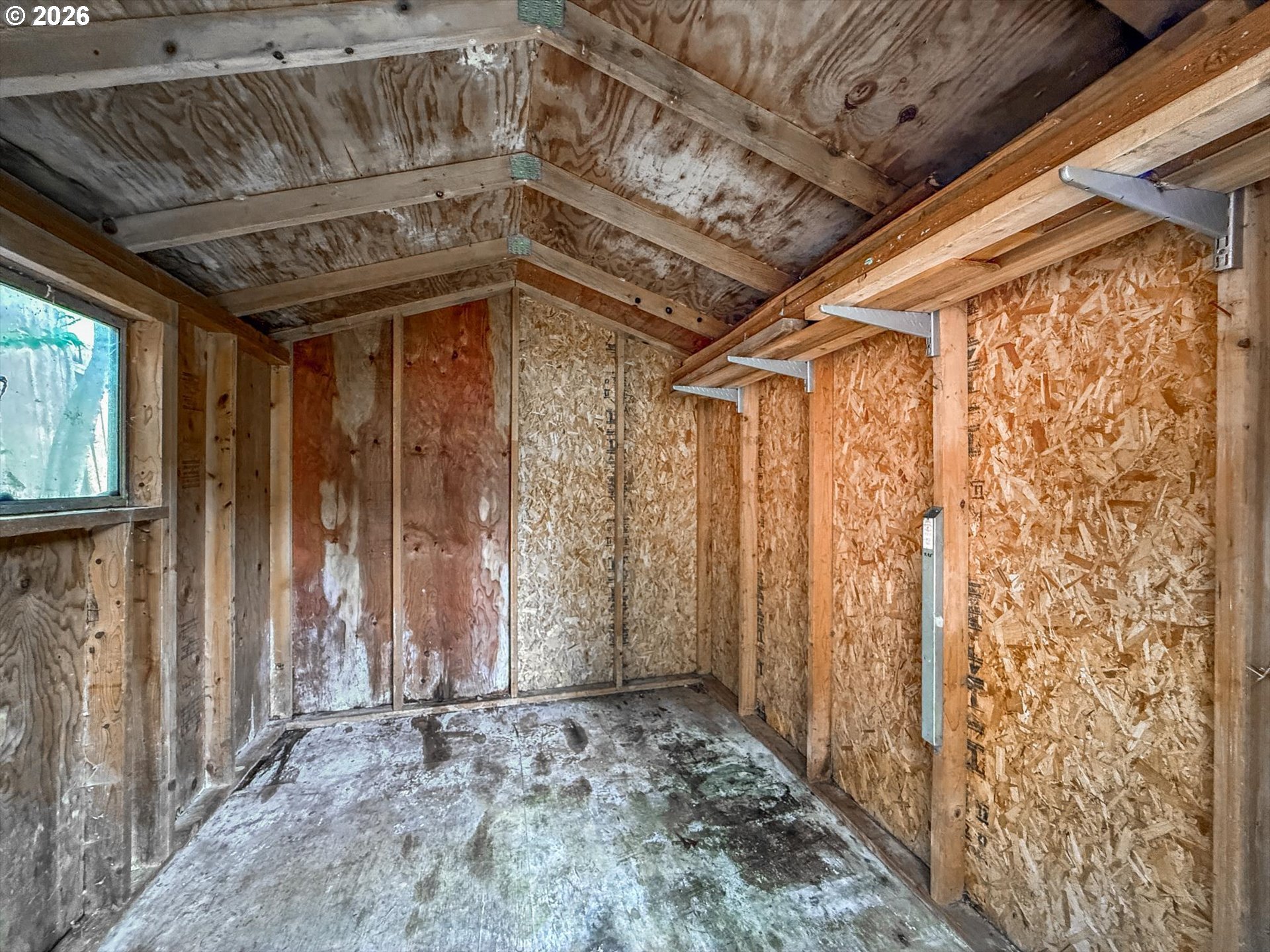 17200 Littlepage Avenue Sandy, OR 97055 - Photo 35 of 47 a view of an empty room