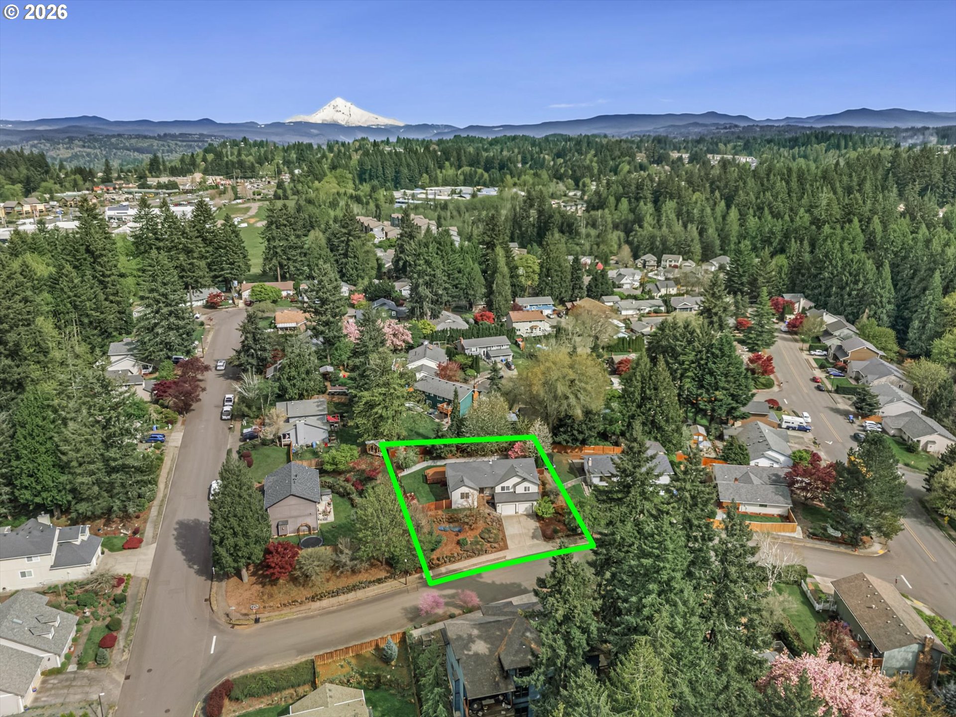17200 Littlepage Avenue Sandy, OR 97055 - Photo 8 of 47 a view of a city with lots of residential buildings and mountain view in back