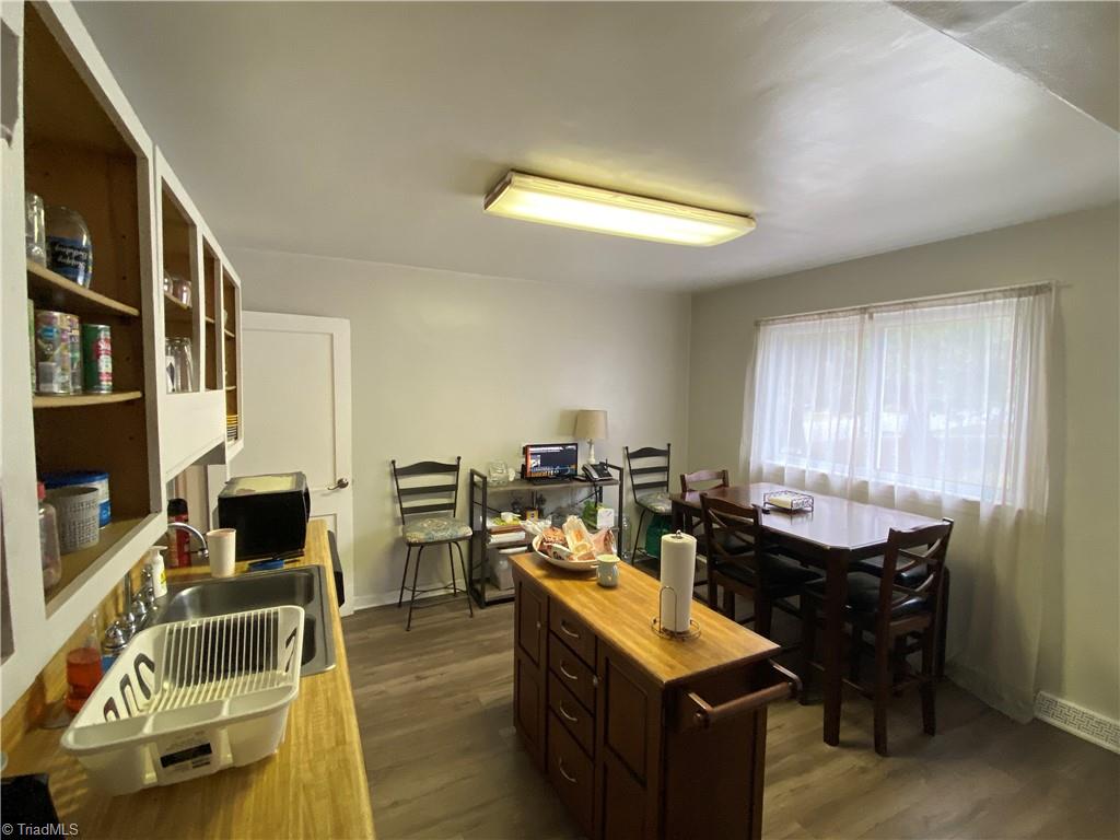 1426 Cook Street High Point, NC 27262 - Photo 7 of 24