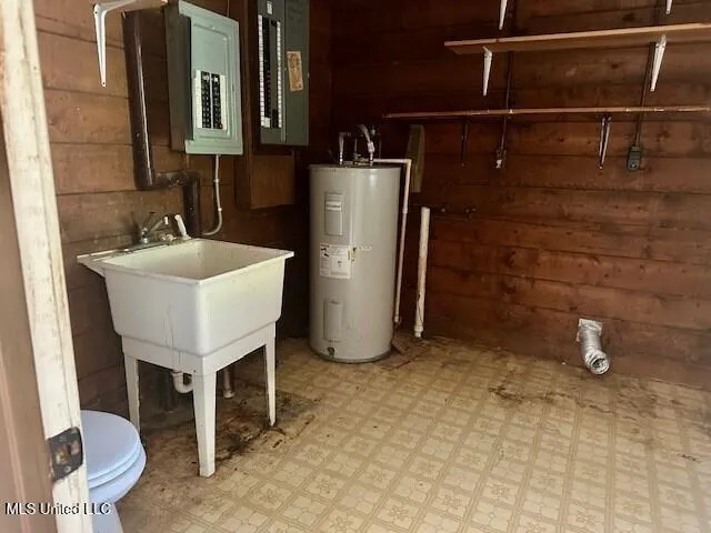 $219,000 | 65 Quitman Perry Road, Carriere, MS 39426