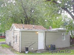 940 North Indiana Avenue Springfield, IL 62702 - Photo 4 of 4