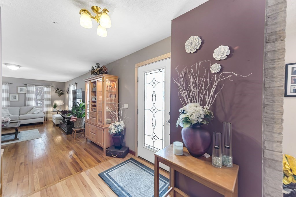5 Pine Knoll Road Southwick, MA 01077 - Photo 2 of 40 a living room with furniture