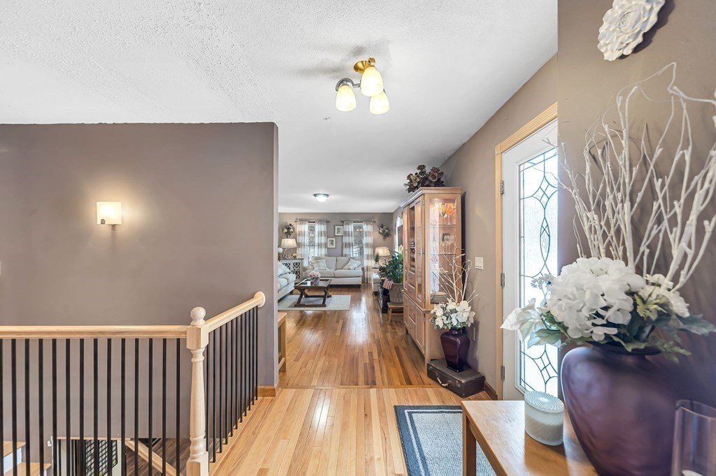 5 Pine Knoll Road Southwick, MA 01077 - Photo 3 of 40 a view of livingroom with furniture