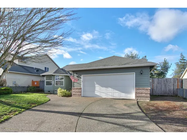 $489,900 | 1424 Mt View Lane, Molalla, OR 97038