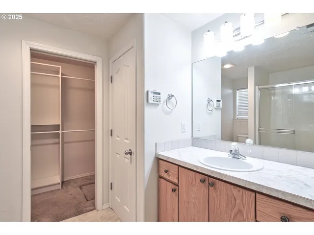 $489,900 | 1424 Mt View Lane, Molalla, OR 97038