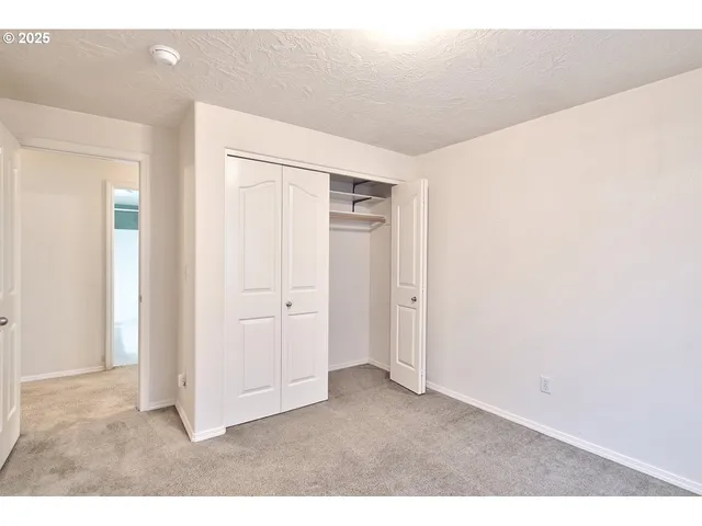 $489,900 | 1424 Mt View Lane, Molalla, OR 97038