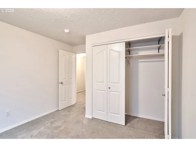 $489,900 | 1424 Mt View Lane, Molalla, OR 97038