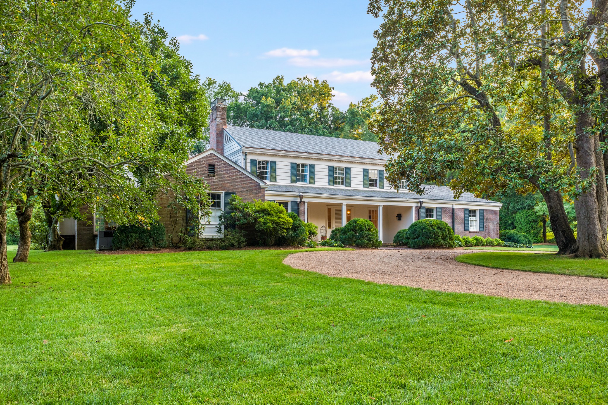 1320 Page Road Nashville, TN 37205 - Photo 4 of 36 Gallery Image 4