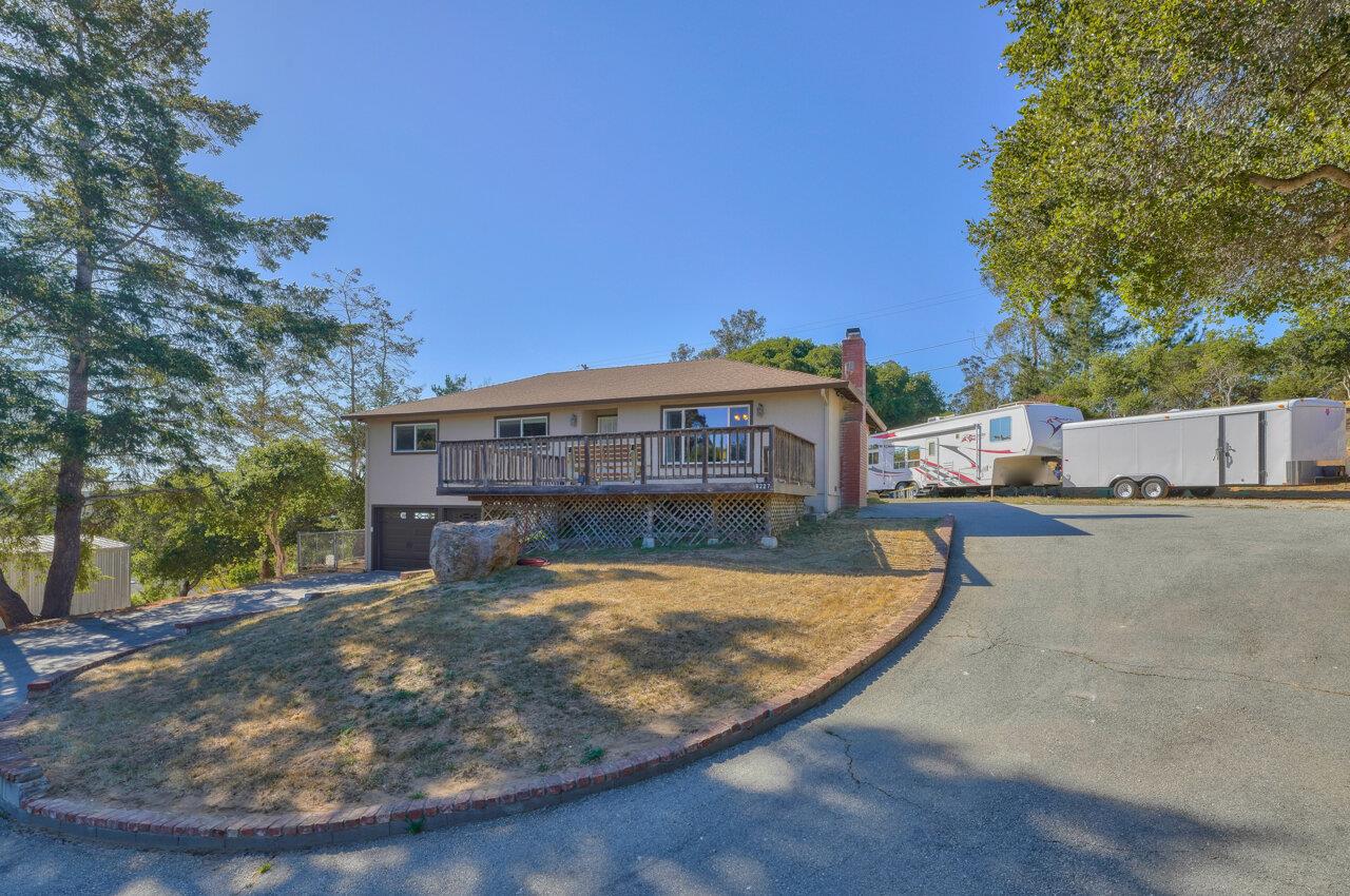 8227 Messick Road Salinas, CA 93907 - Photo 3 of 31 Gallery Image 3