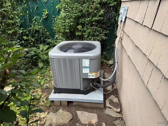 $164,900 | 211 Merrill Street, Syracuse, NY 13208