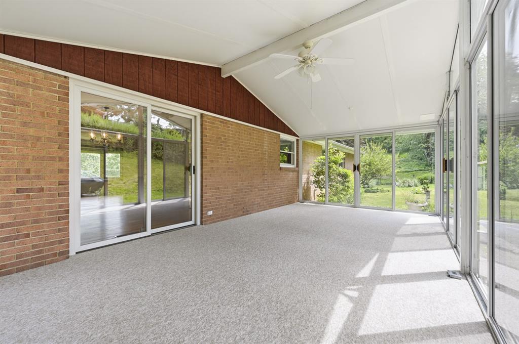 8244 Coach Court Allison Park, PA 15101 - Photo 12 of 50