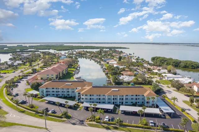 $4,000 | 2001 South Banana River Boulevard, Unit 319, Cocoa Beach, FL 32931