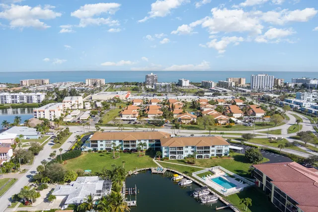 $4,000 | 2001 South Banana River Boulevard, Unit 319, Cocoa Beach, FL 32931