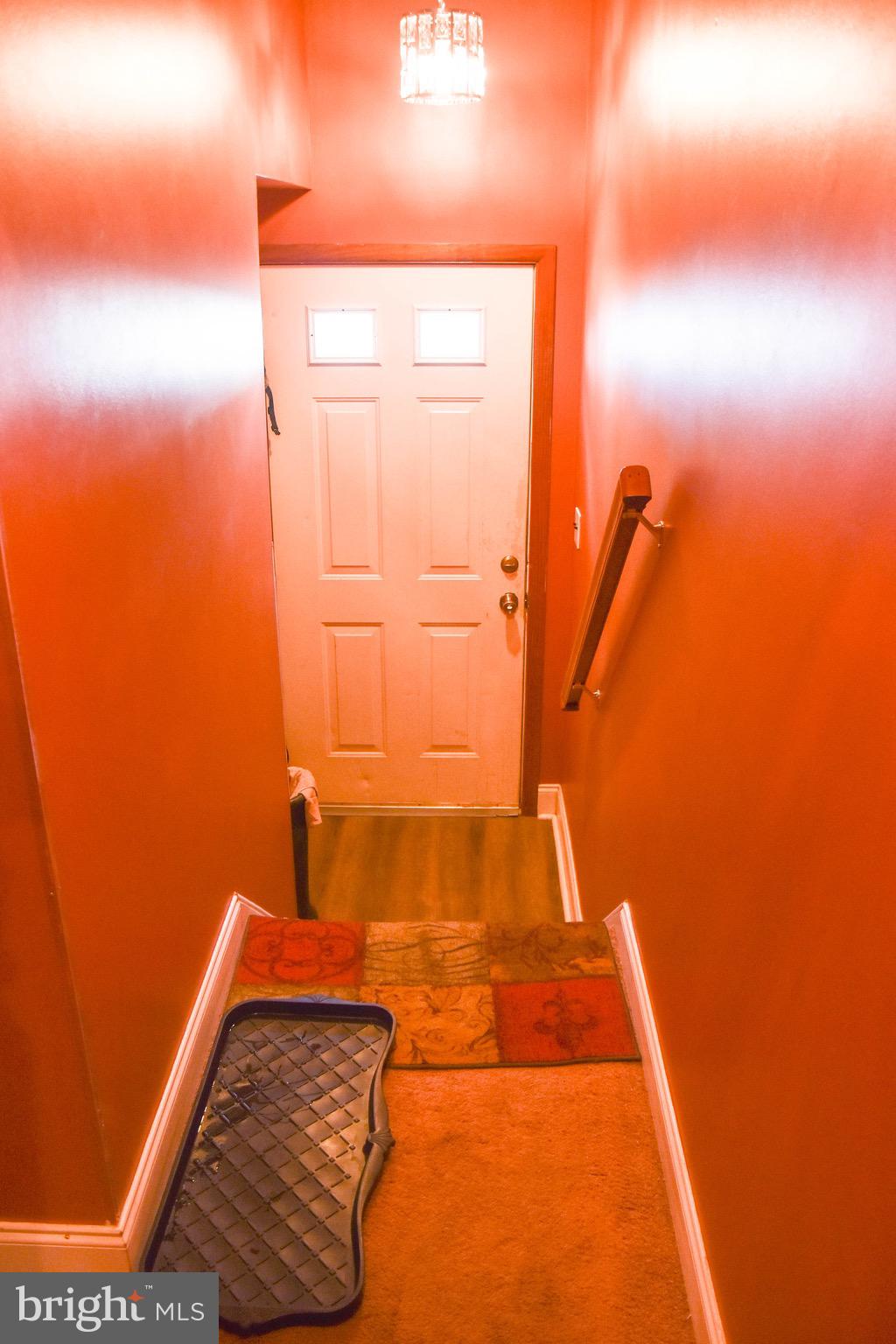 534 Ridgeway Street Gloucester City, NJ 08030 - Photo 3 of 25 Gallery Image 3