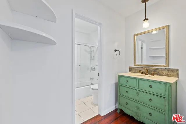 $479,000 | 976 Larrabee Street, Unit 231, West Hollywood, CA 90069