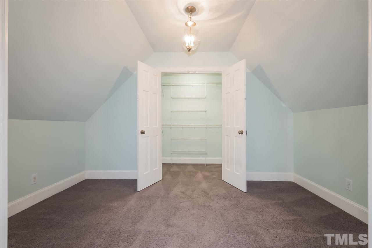 3405 Horseshoe Bend Raleigh, NC 27613 - Photo 14 of 23