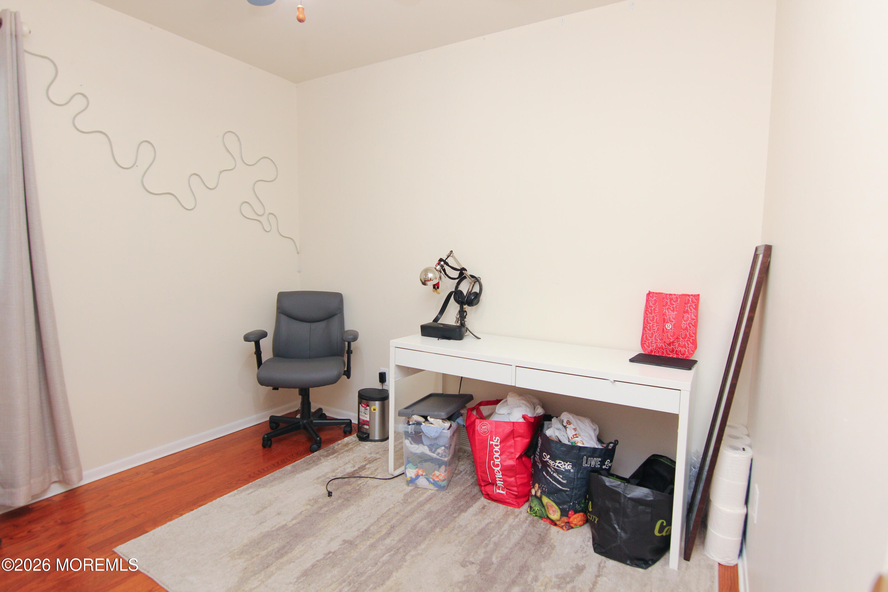 815 Shady Lawn Way Keyport, NJ 07735 - Photo 12 of 31 815 Shadylawn-12