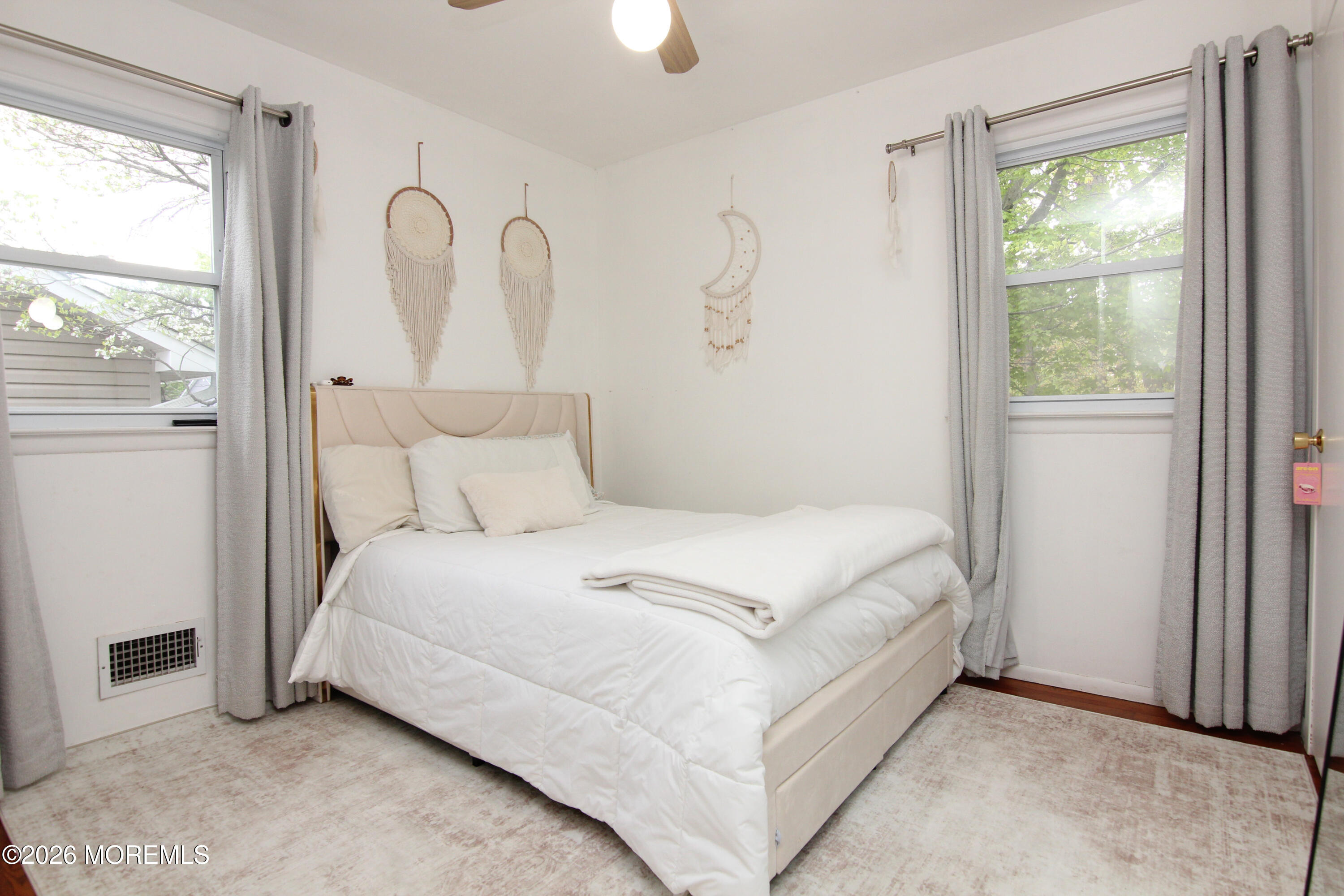 815 Shady Lawn Way Keyport, NJ 07735 - Photo 13 of 31 815 Shadylawn-13