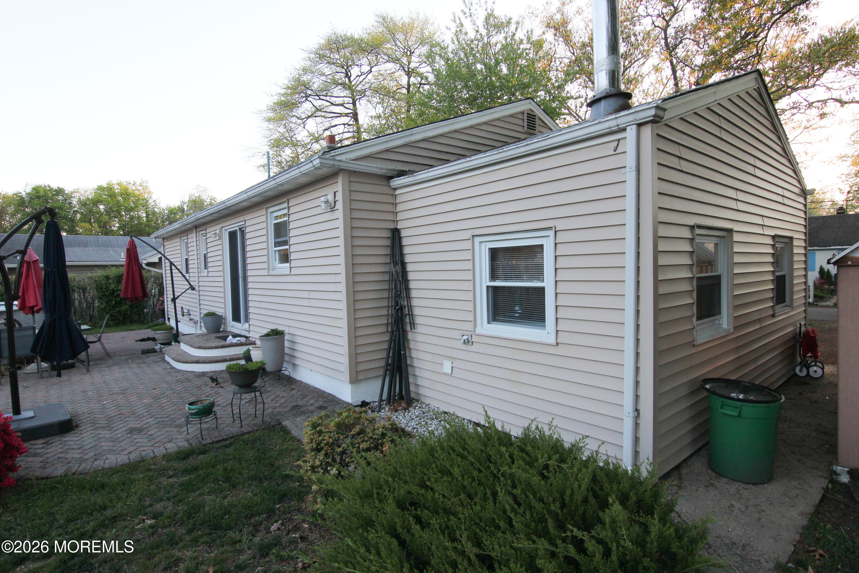 815 Shady Lawn Way Keyport, NJ 07735 - Photo 25 of 31 815 Shadylawn-23
