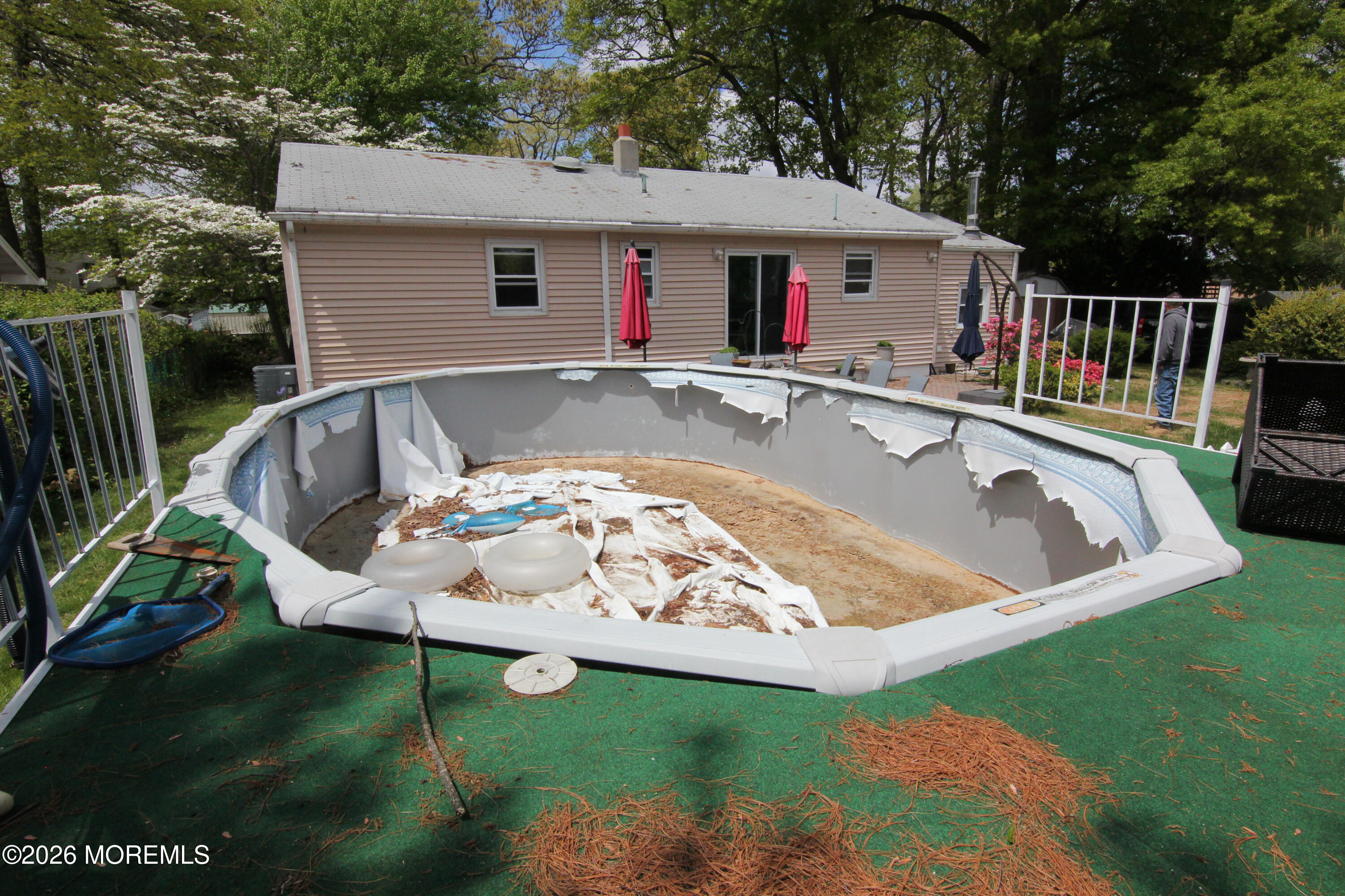 815 Shady Lawn Way Keyport, NJ 07735 - Photo 29 of 31 815 Shadylawn-6a