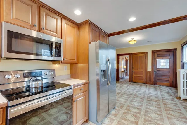 $689,000 | 149 Concord Street, Rockland, MA 02370