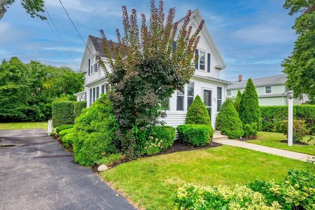 $689,000 | 149 Concord Street, Rockland, MA 02370