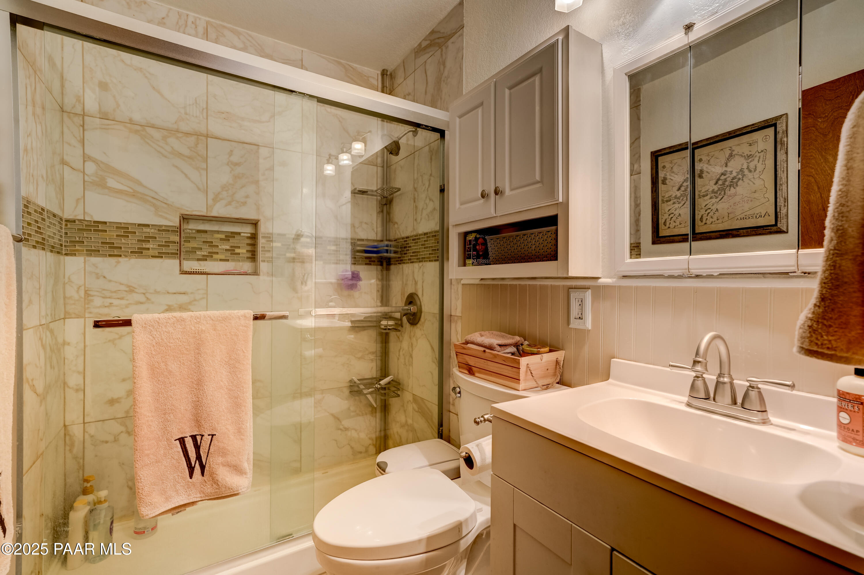 10825 East Turquoise Circle Dewey, AZ 86327 - Photo 21 of 46 Guest Bathroom