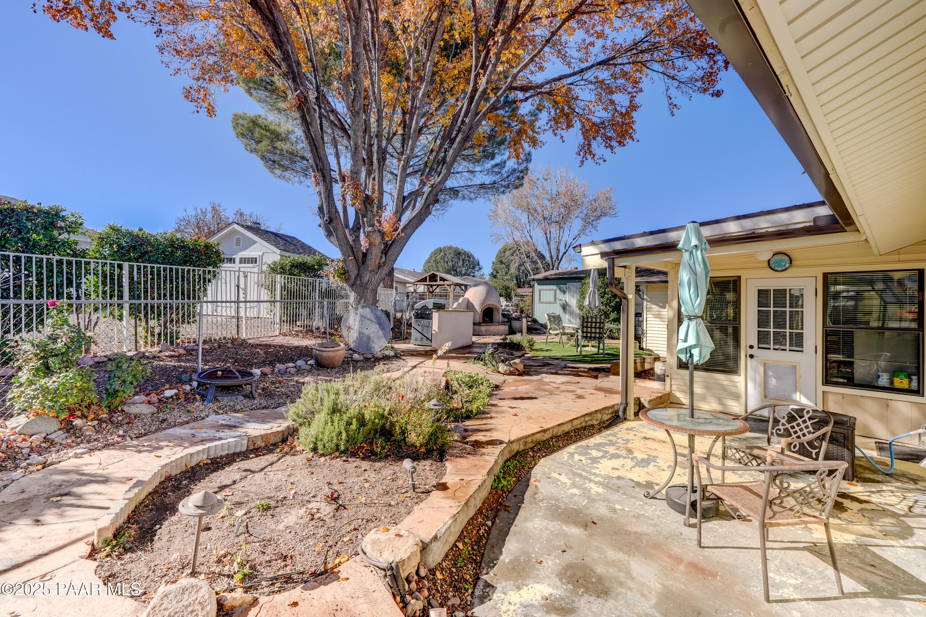 10825 East Turquoise Circle Dewey, AZ 86327 - Photo 26 of 46 Back Patio