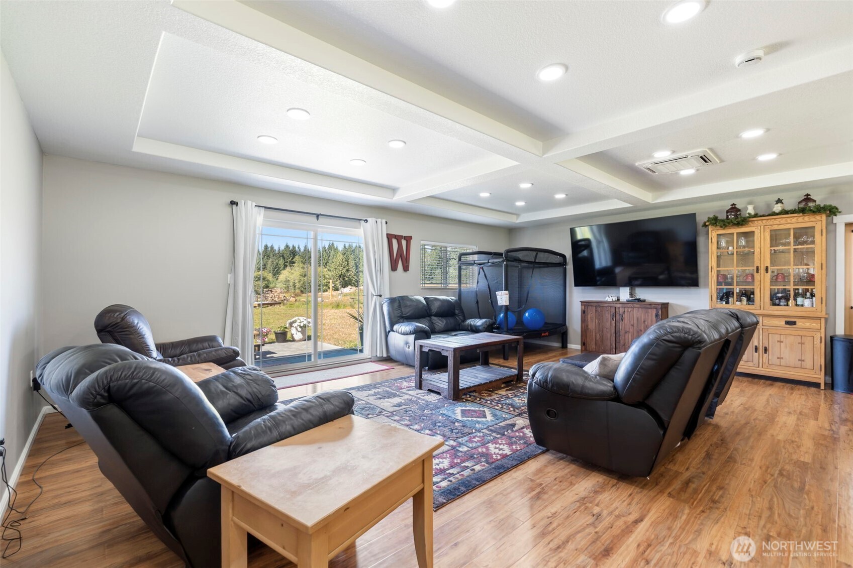 819 Middle Fork Road Onalaska, WA 98570 - Photo 4 of 40 Gallery Image 4