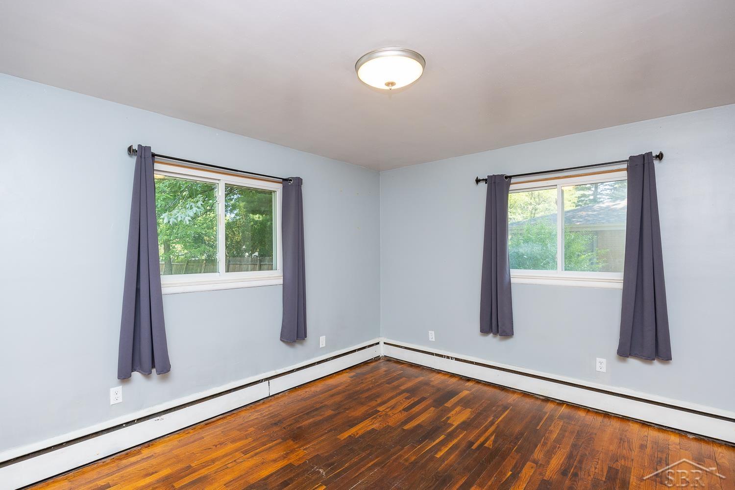 4352 Shattuck Road Saginaw, MI 48603 - Photo 14 of 23 50112939-13.JPG