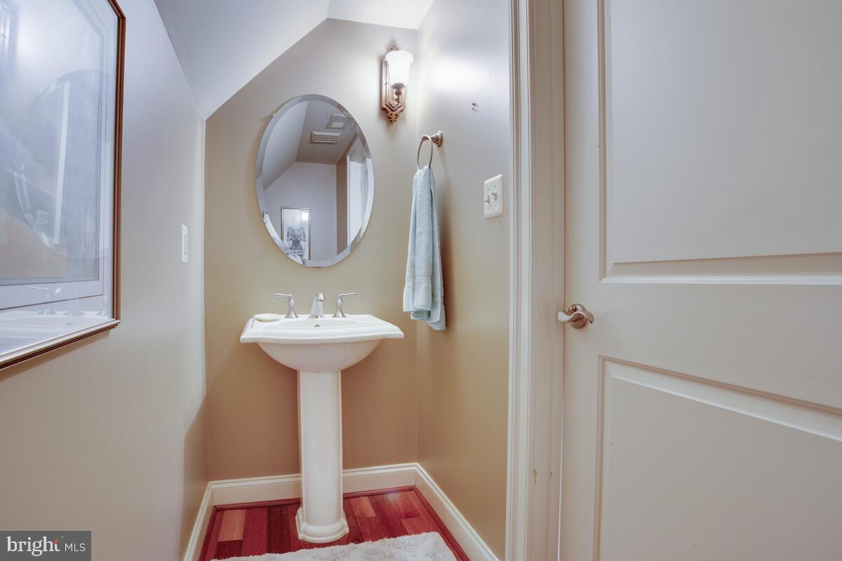 90 Swaggers Point Road Solomons, MD 20688 - Photo 39 of 54 Private half-bath for office