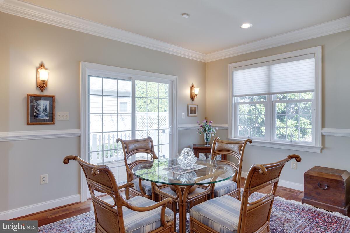 90 Swaggers Point Road Solomons, MD 20688 - Photo 9 of 54 Breakfast Nook, sliding glass door to rear deck