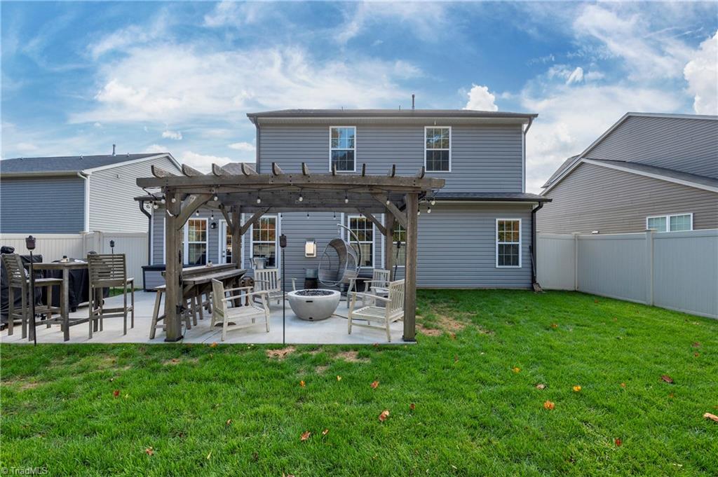 4464 Silo Ridge Clemmons, NC 27012 - Photo 29 of 36 Backyard