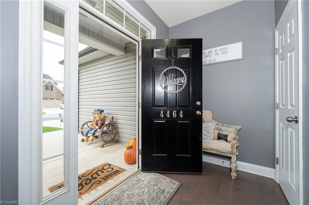 4464 Silo Ridge Clemmons, NC 27012 - Photo 5 of 36 Entryway