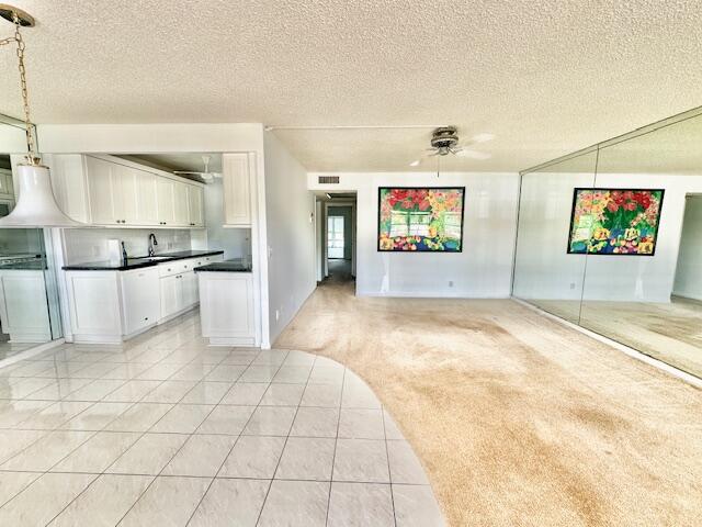 1083 Guildford East Boca Raton, FL 33434 - Photo 5 of 35 Living Area