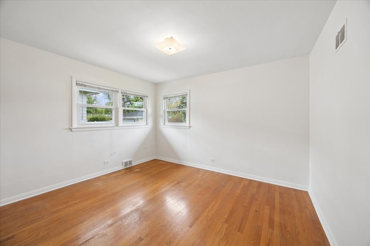 748 North Rohde Avenue Hillside, IL 60162 - Photo 9 of 22