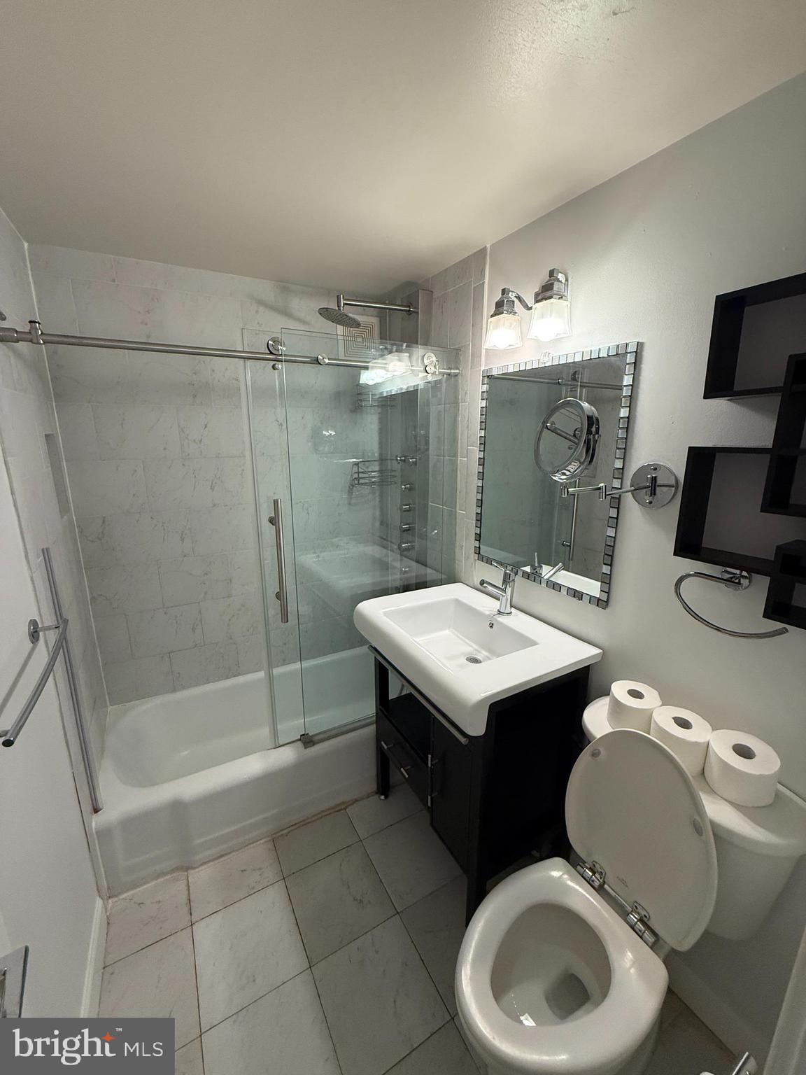 1311 Delaware Avenue Southwest, Unit S336 Washington, DC 20024 - Photo 10 of 24 Bathroom