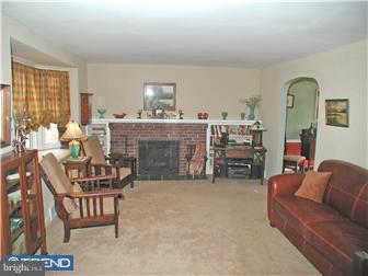 652 East Greenman Road Haddon Township, NJ 08033 - Photo 2 of 12 Gallery Image 2